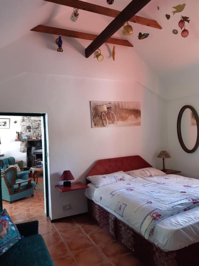 Back2Roots - Beautifully Restored Cottage, Doochary 외부 사진